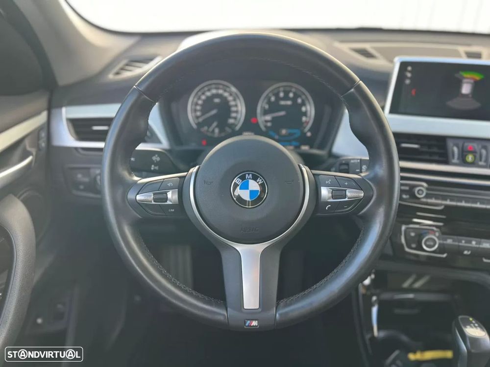 BMW X1 25 e xDrive xLine - 11