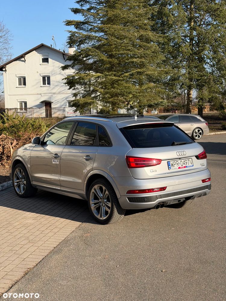 Audi Q3 2.0 TFSI Quattro S tronic sport - 4