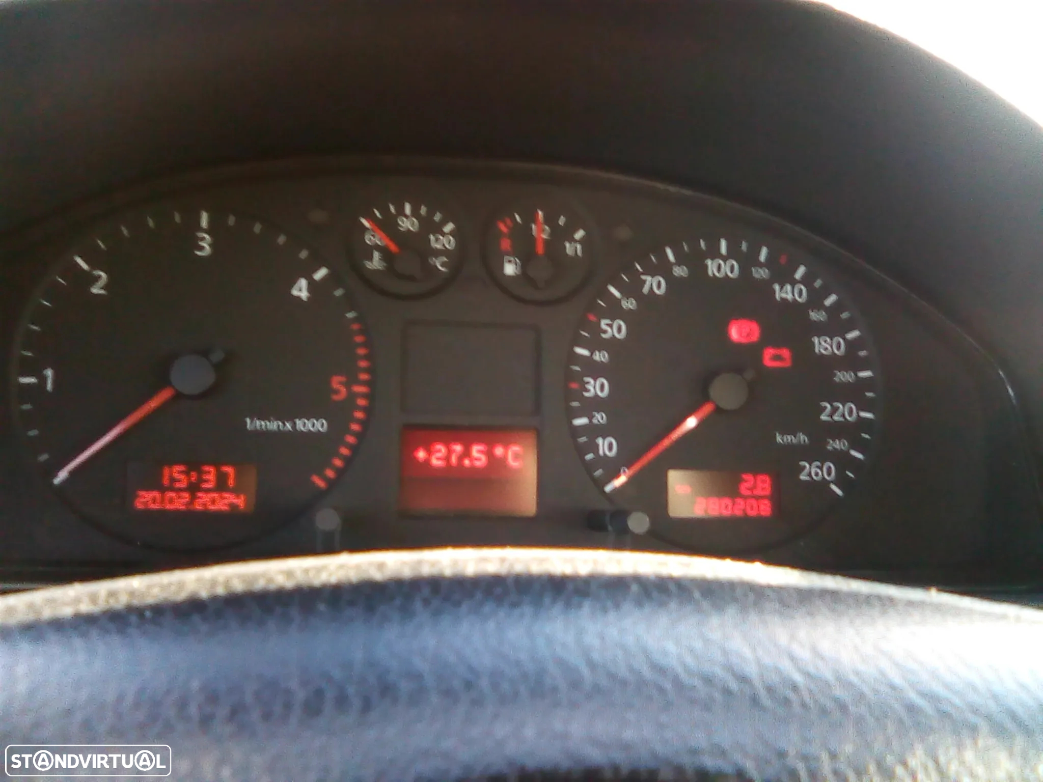 Audi A4 Avant 1.9 TDI Attraction - 7