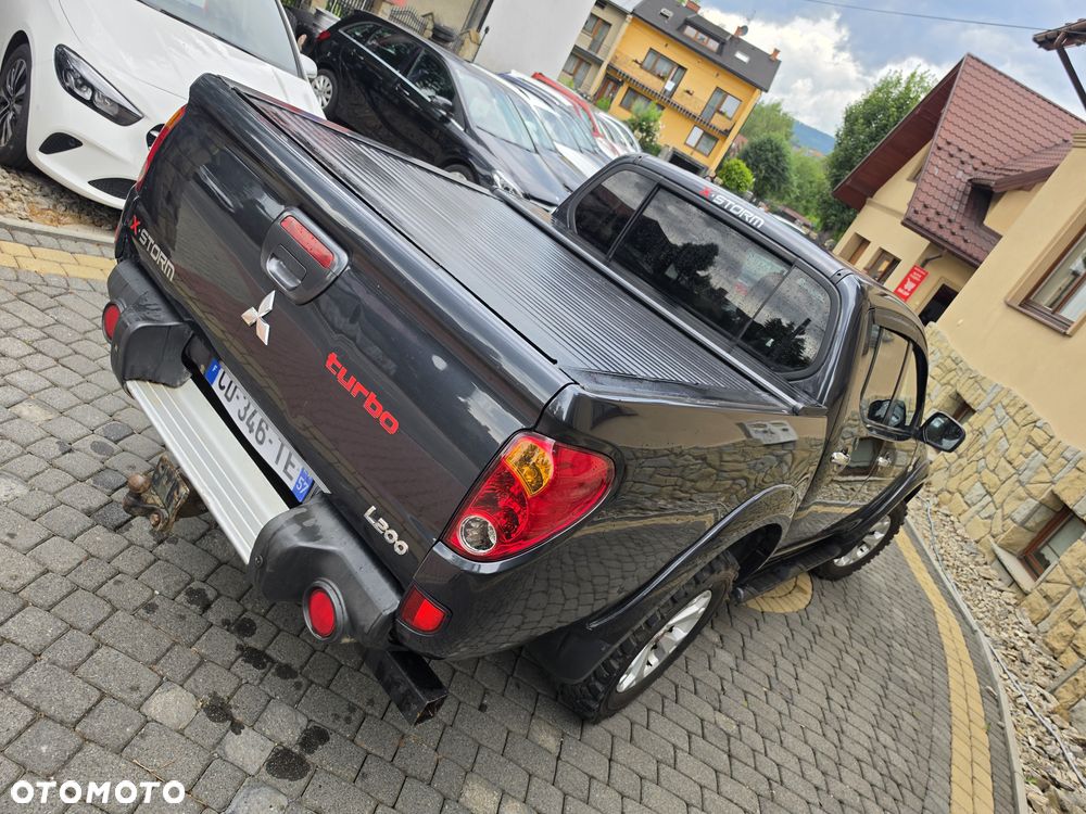 Mitsubishi L200 - 14