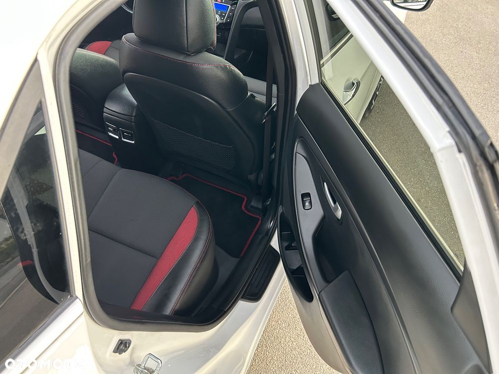 Hyundai i30 1.6 GDI Turbo Sport - 12