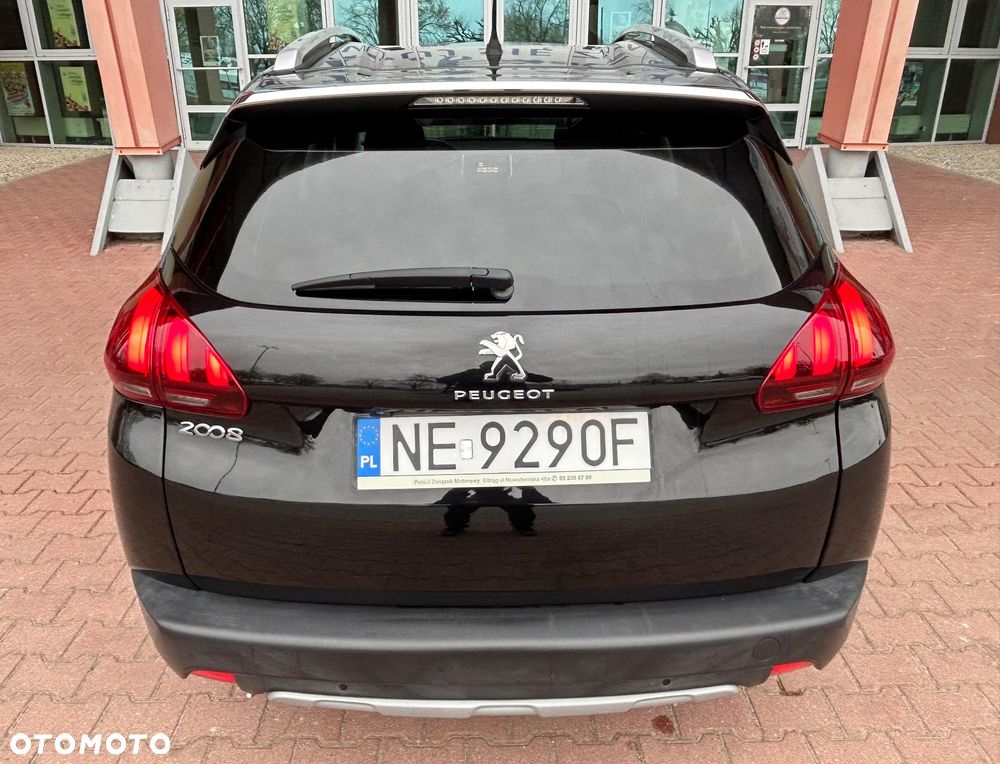 Peugeot 2008 1.2 PureTech Allure Pack S&S - 17