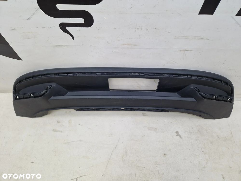 Dokładka tylnego zderzaka SKODA Kodiaq 565807568