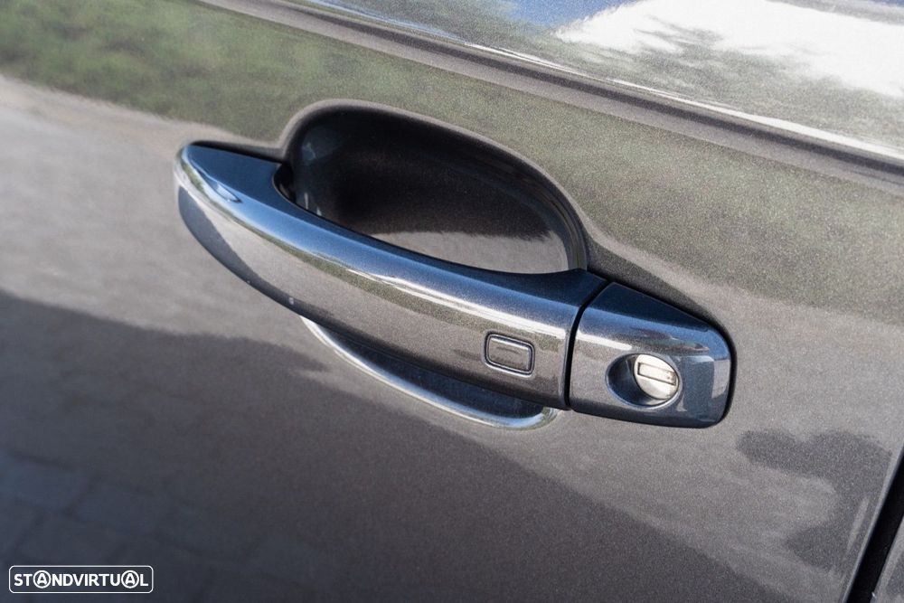 Audi A4 2.0 TDI Advance - 51