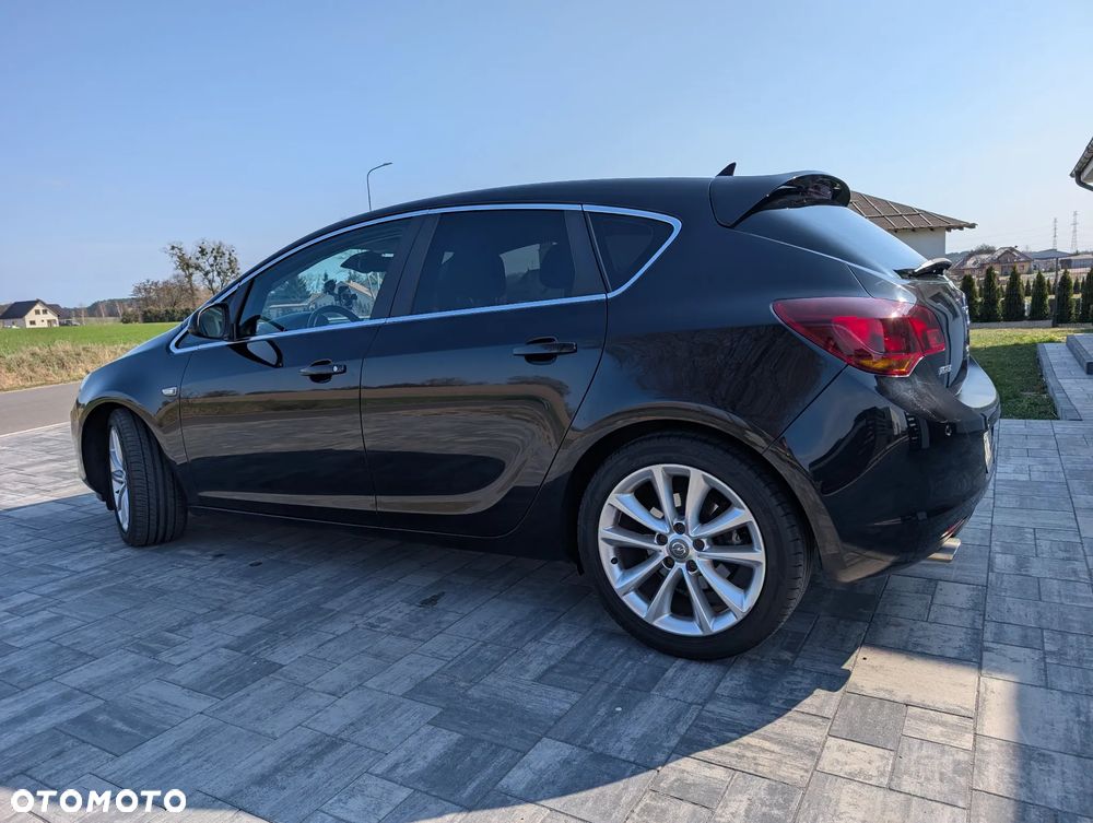Opel Astra 2.0 CDTI DPF Edition - 3