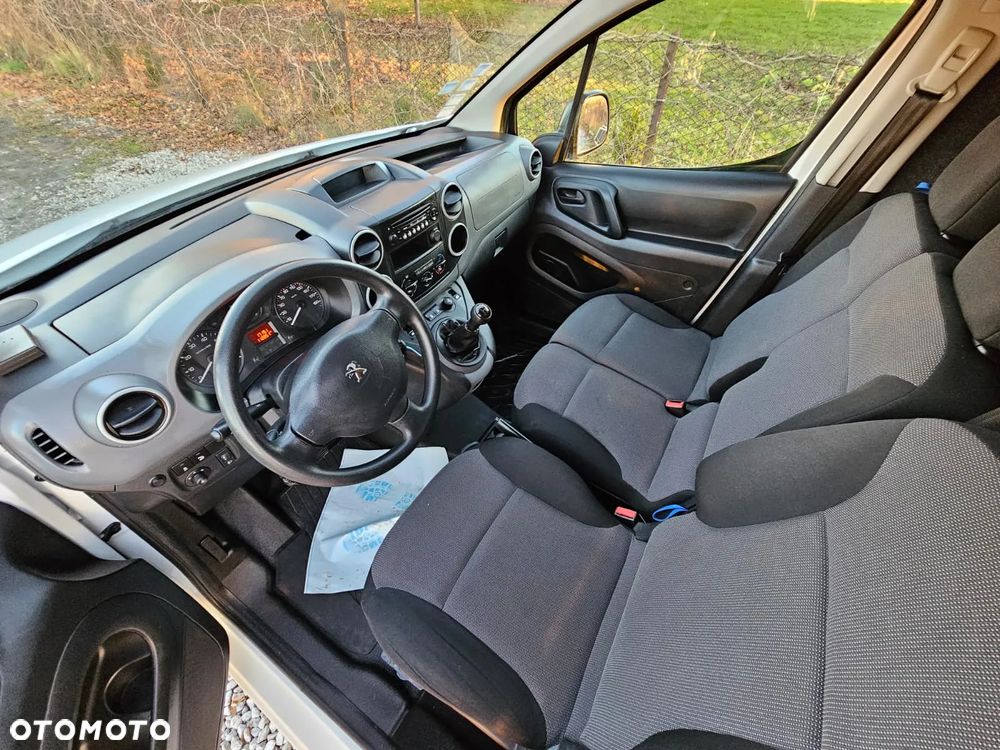 Peugeot Partner - 11