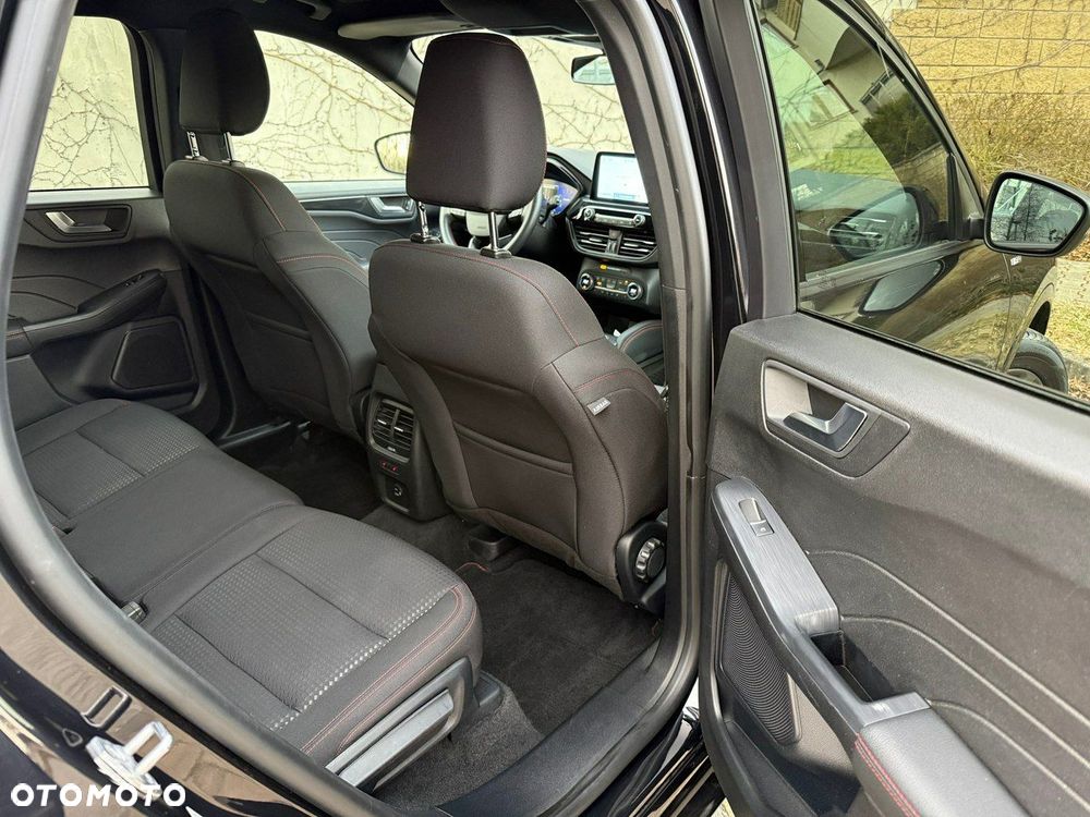 Ford Kuga 1.5 EcoBoost ST-LINE X - 11