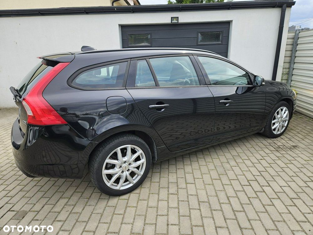 Volvo V60 D2 Kinetic - 18
