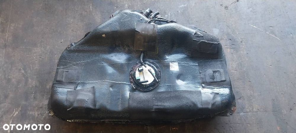 BAK ZBIORNIK PALIWA + POMPKA METALOWY MAZDA 6 II GH 2.0 16V BENZYNA - 1