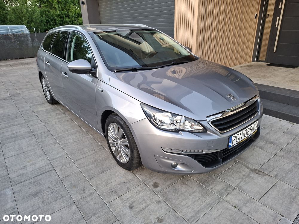 Peugeot 308 - 16