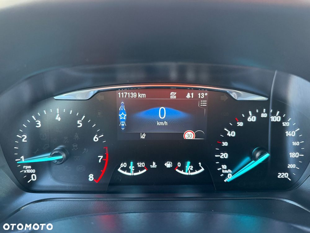 Ford Fiesta 1.0 EcoBoost STart-Stop Titanium - 19