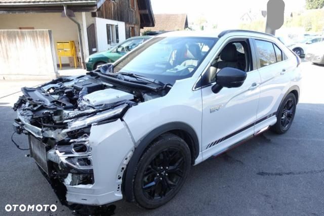 Mitsubishi Eclipse Cross 2.4 PHEV Intense Plus Ralliart - 3