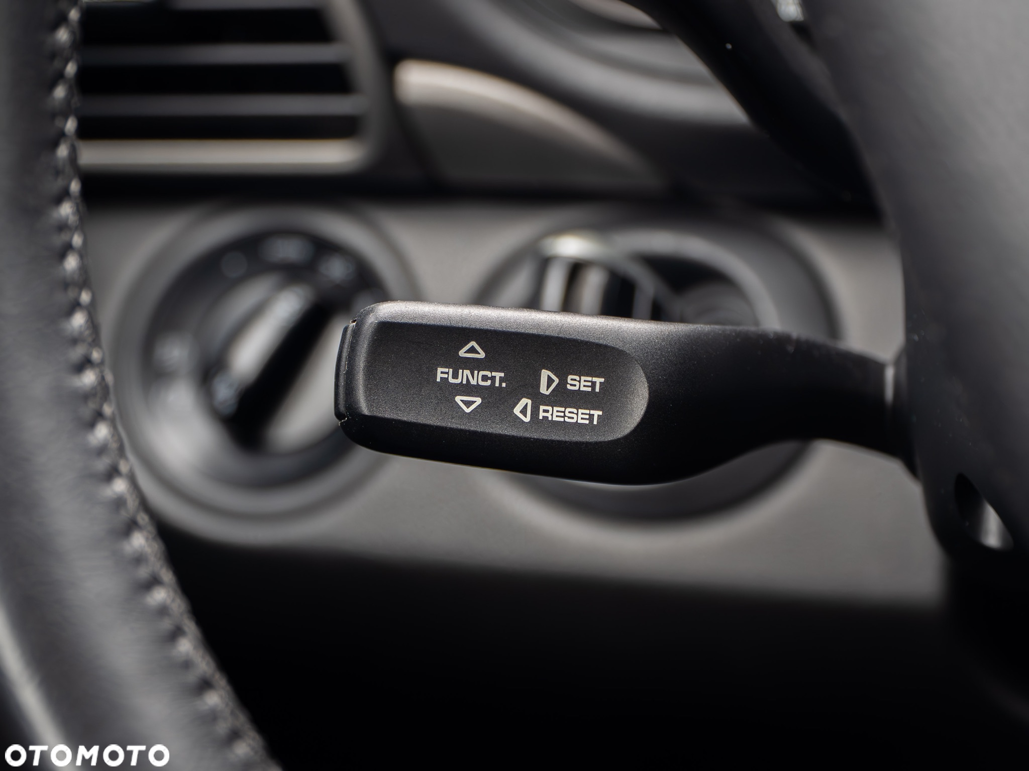 Porsche 911 Carrera Tiptronic S - 27
