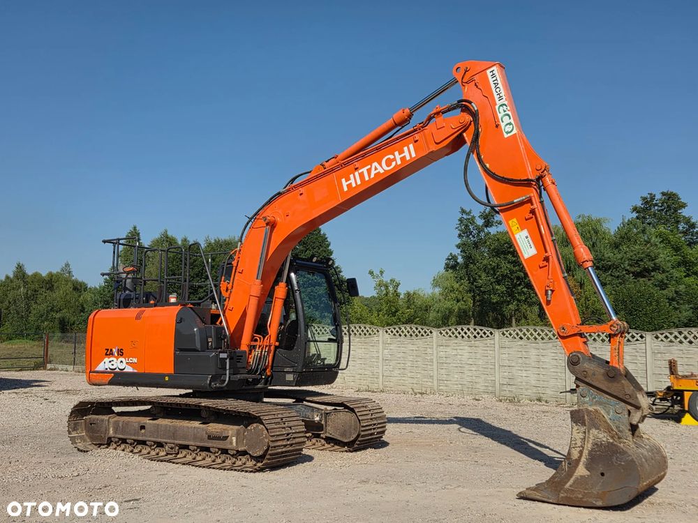 Hitachi ZX 130-6 - 18