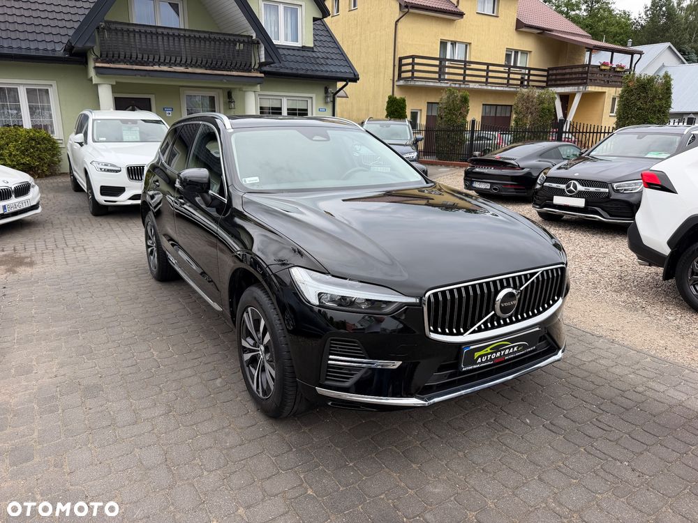 Volvo XC 60 T6 Plug-In Hybrid AWD Core - 28