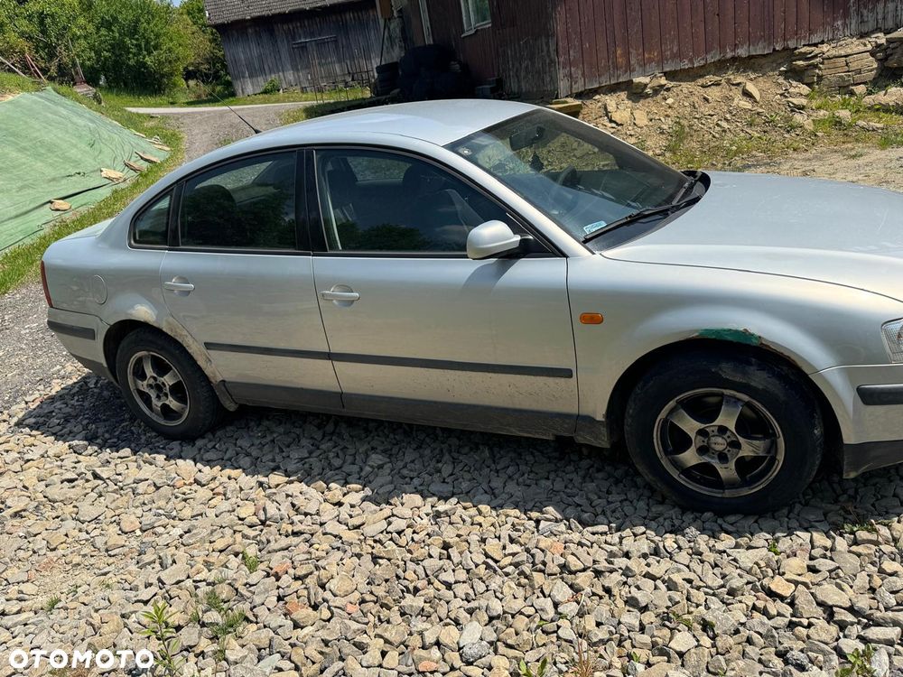 Volkswagen Passat 1.9 TDI - 4
