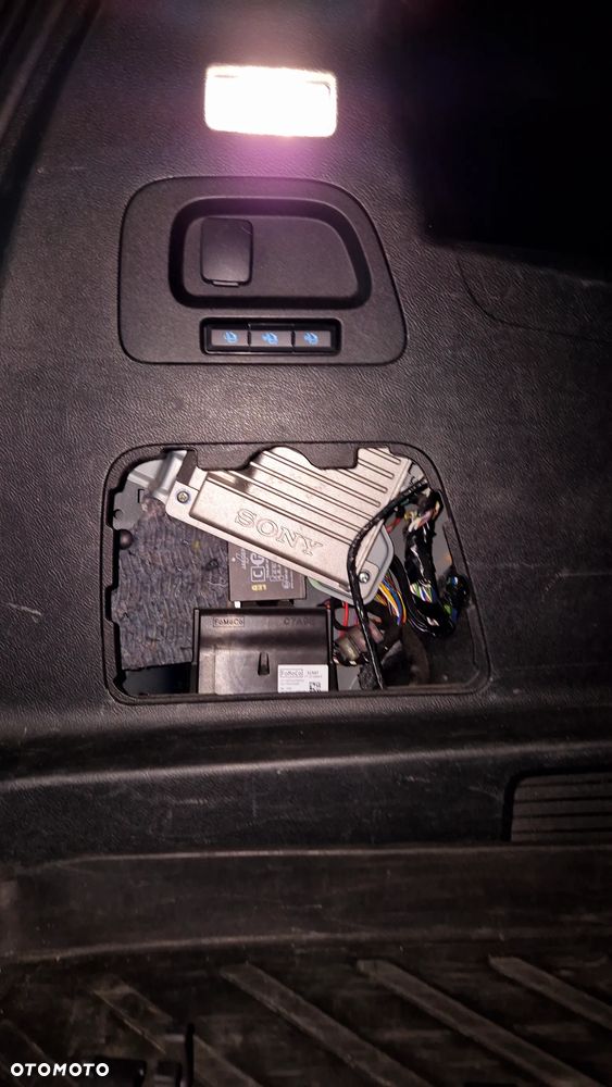 Ford S-Max - 32