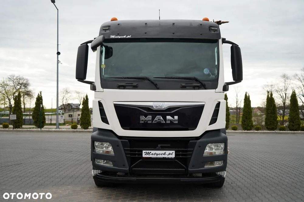 MAN TGS 32.400 / 8x4 / TRIDEM / WYWROTKA 2 STRONNA / HYDROBURTA / BORDMATIC + HDS HIAB 188 E-3D / ROTATOR  / PILOT / EURO 6 - 15
