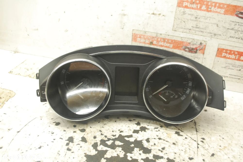 LICZNIK ZEGAR 3T1920840B SKODA SUPERB II 1.8 TSI - 1
