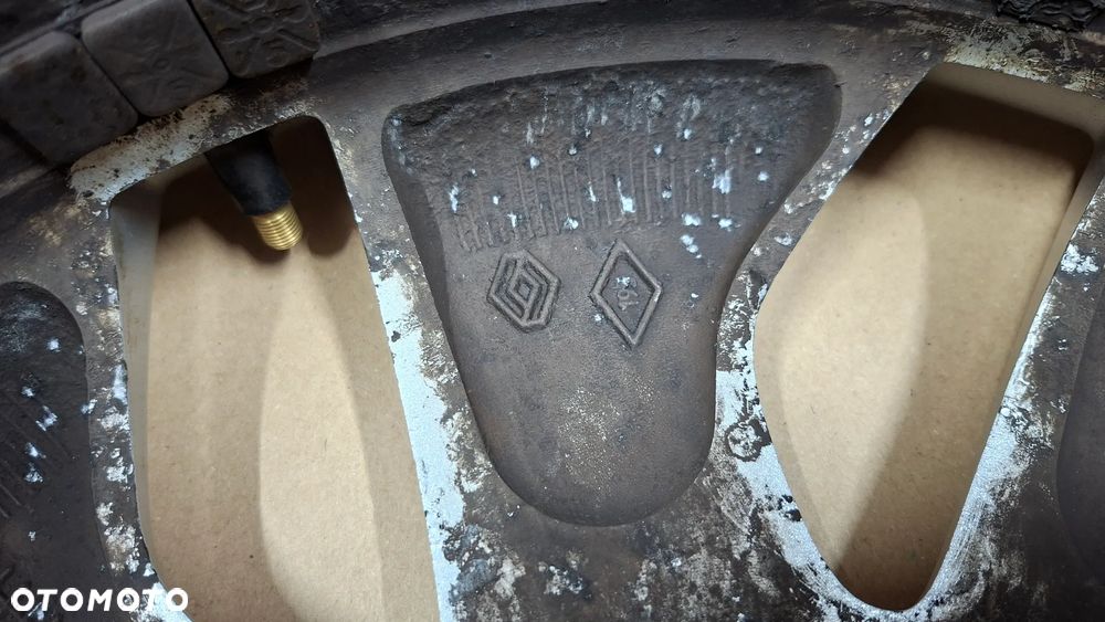 Felgi Aluminiowe 16 Renault Zoe 4x100 ET 44 Aerotronic - 15