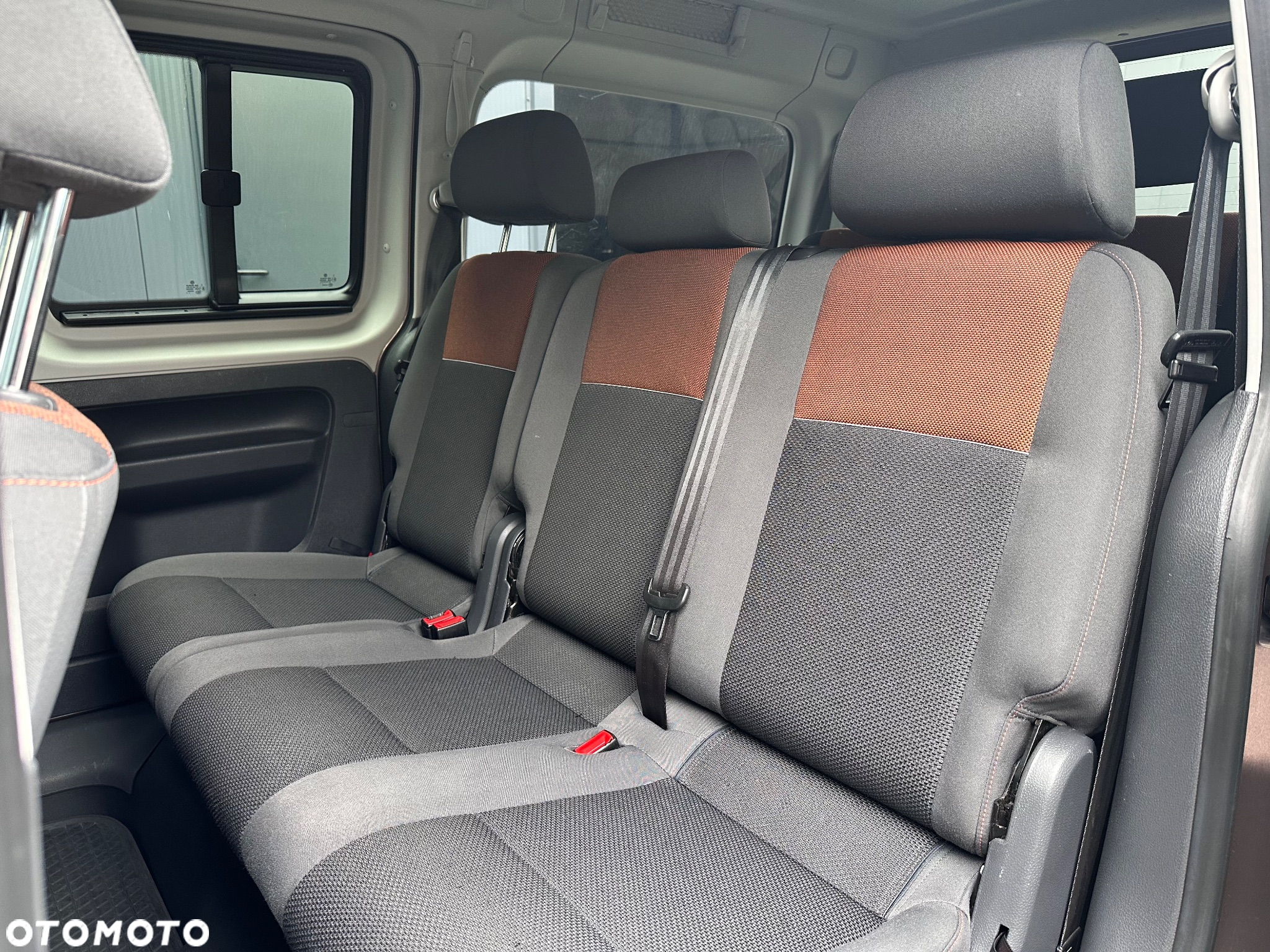 Volkswagen Caddy - 9