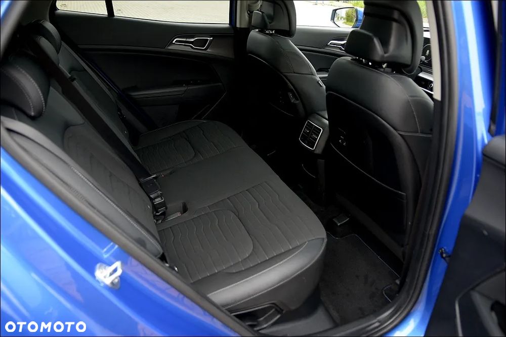 Kia Sportage 1.6 T-GDI HEV Business Line 2WD - 25