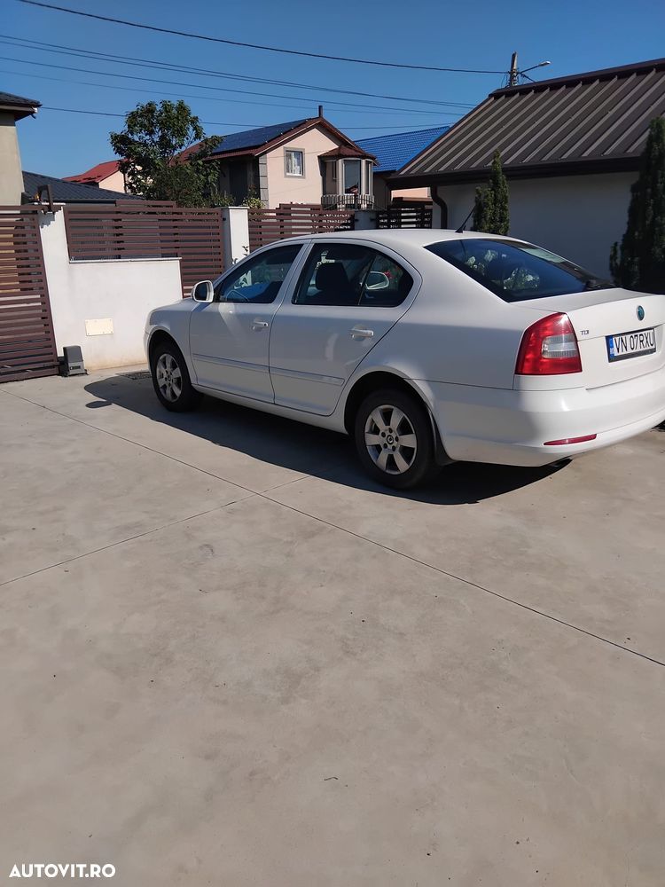 Skoda Octavia 1.6 TDI Business - 6