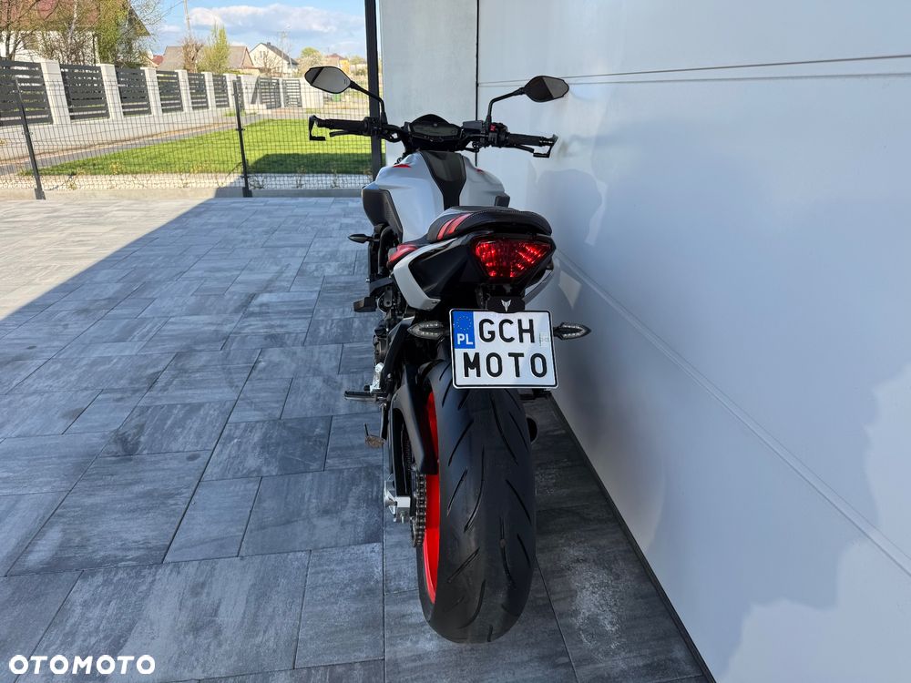 Yamaha MT - 3