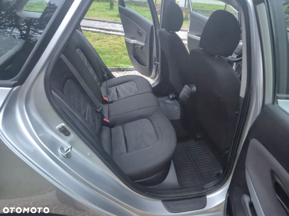 Kia Ceed - 18