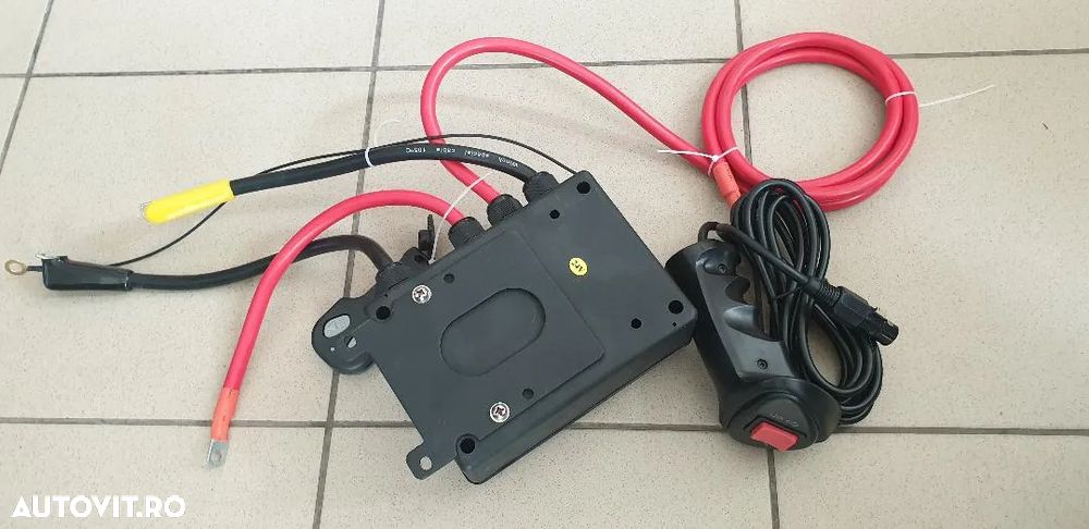 Cutii de comanda complete diferite pentru trolii electric la 12V sau 24V - 6