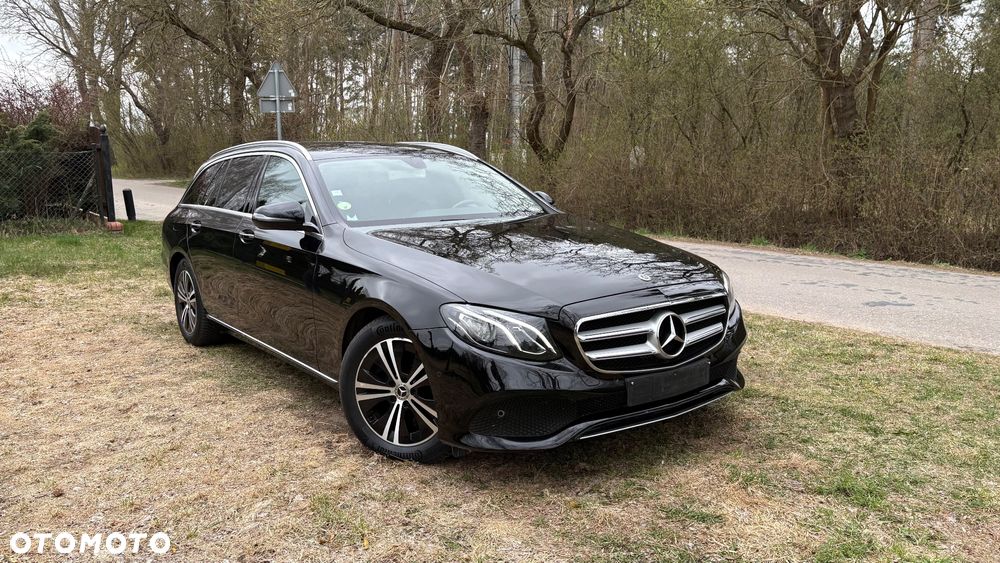 Mercedes-Benz Klasa E 220 d 4-Matic 9G-TRONIC - 6