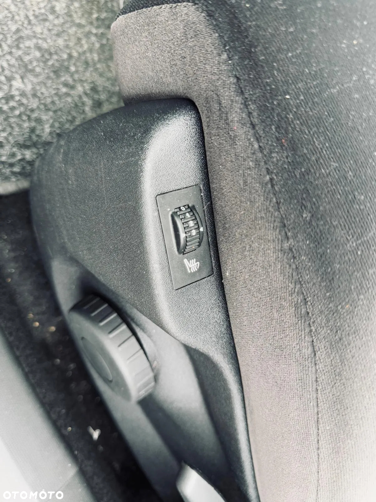 Citroën C4 1.6 16V Exclusive - 12