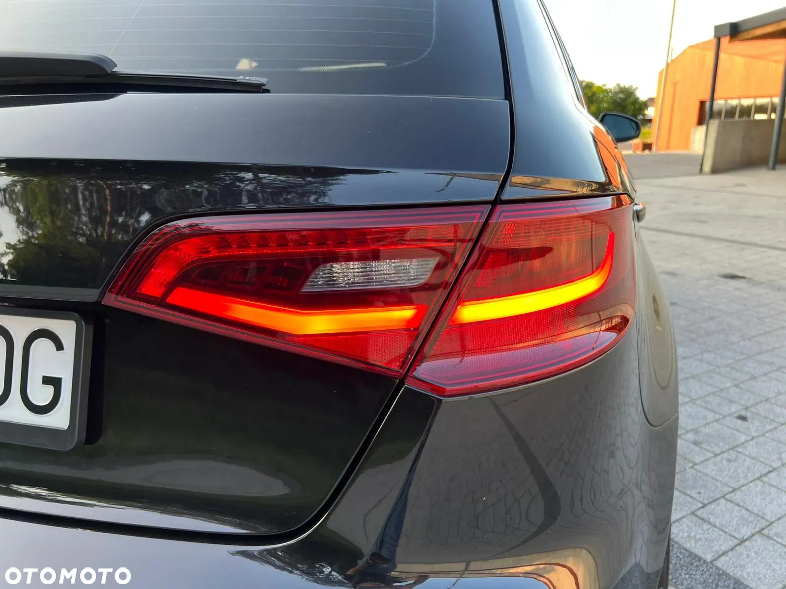 Audi A3 1.6 TDI DPF Ambiente S tronic - 8
