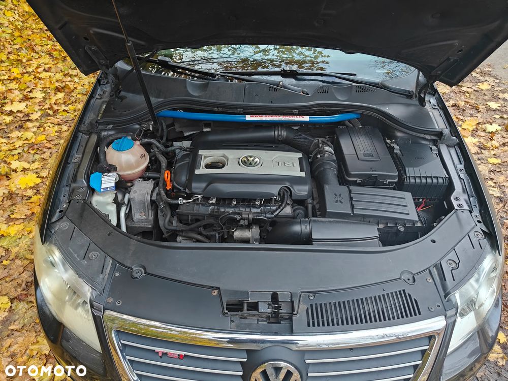 Volkswagen Passat 1.8 TSI Comfortline - 29