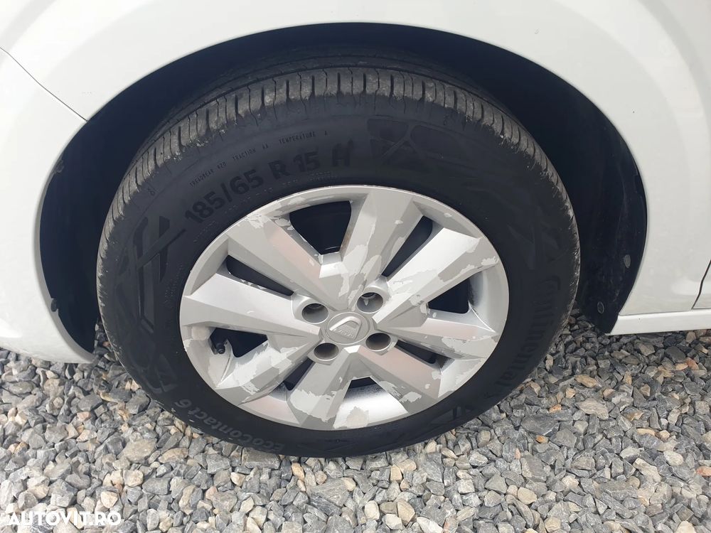 Dacia Logan TCe 90 MT6 Prestige - 13