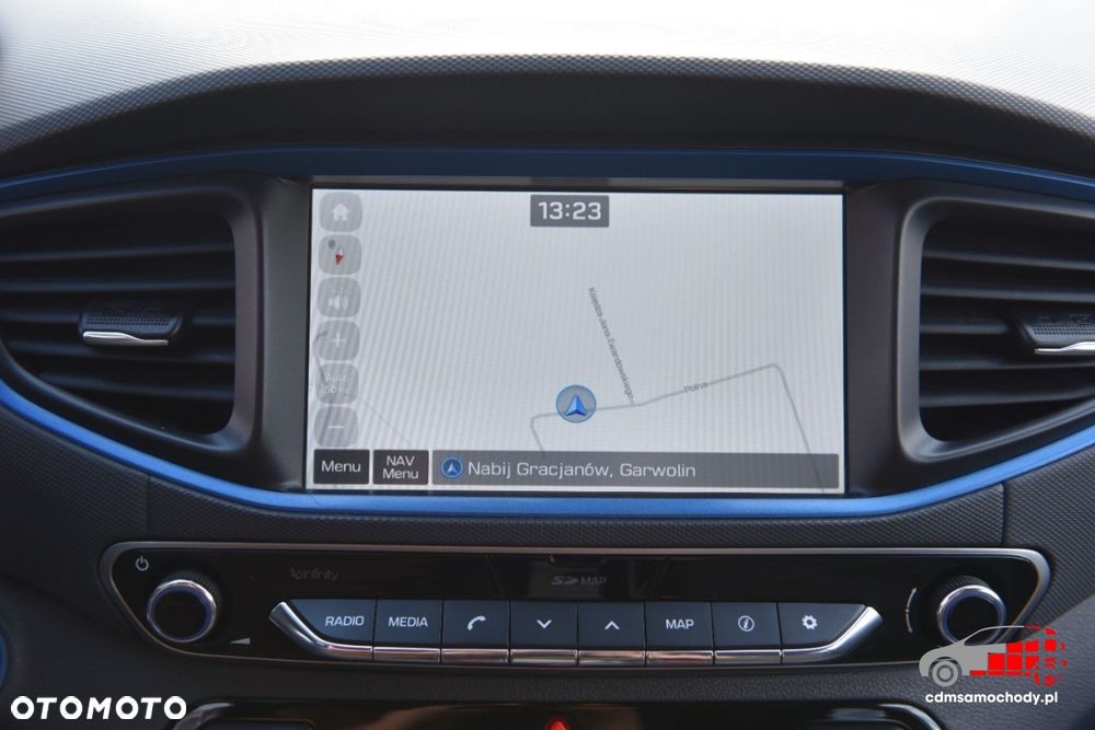 Hyundai IONIQ - 27