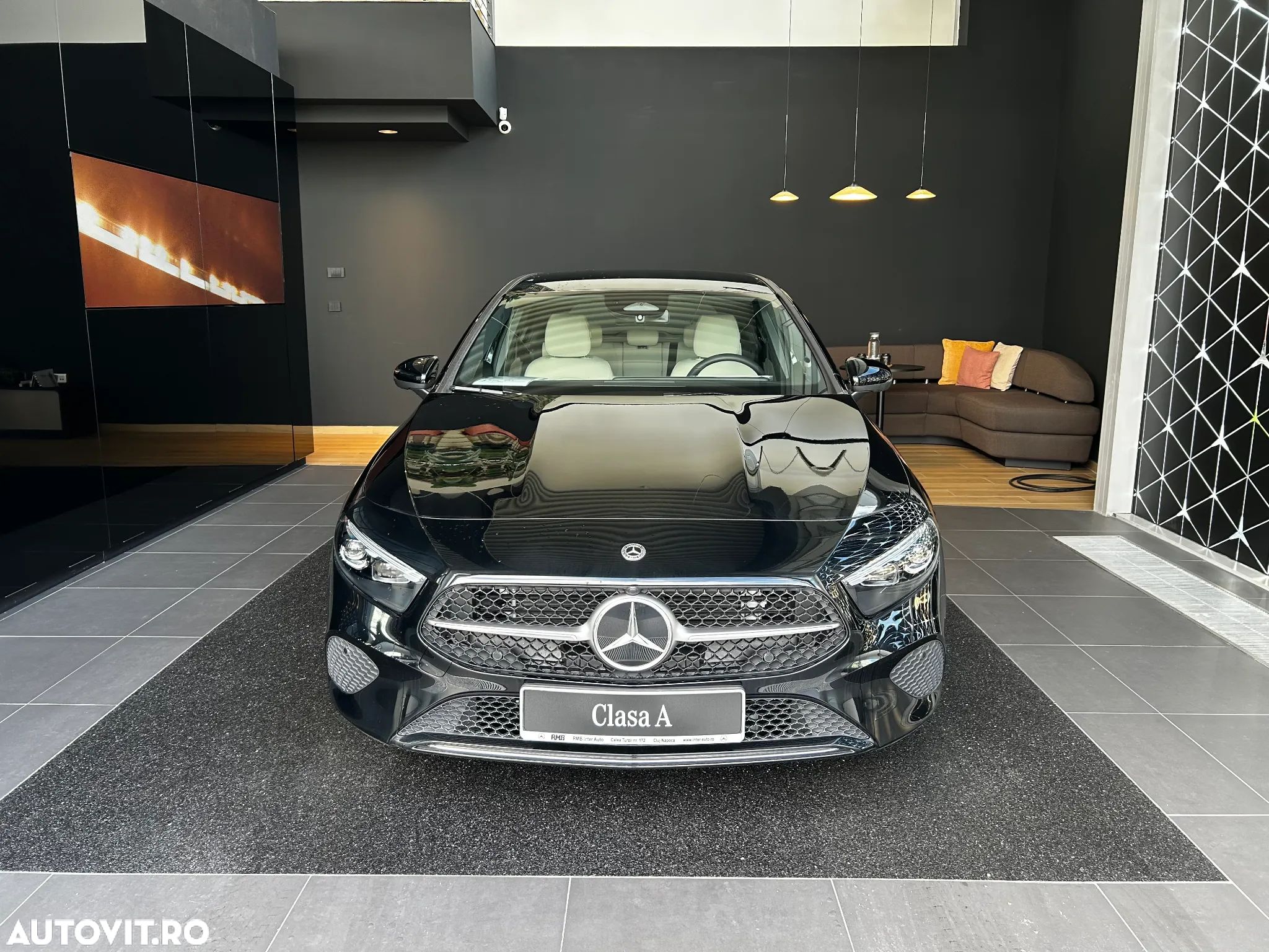 Mercedes-Benz A 200 MHEV 7G-DCT - 1