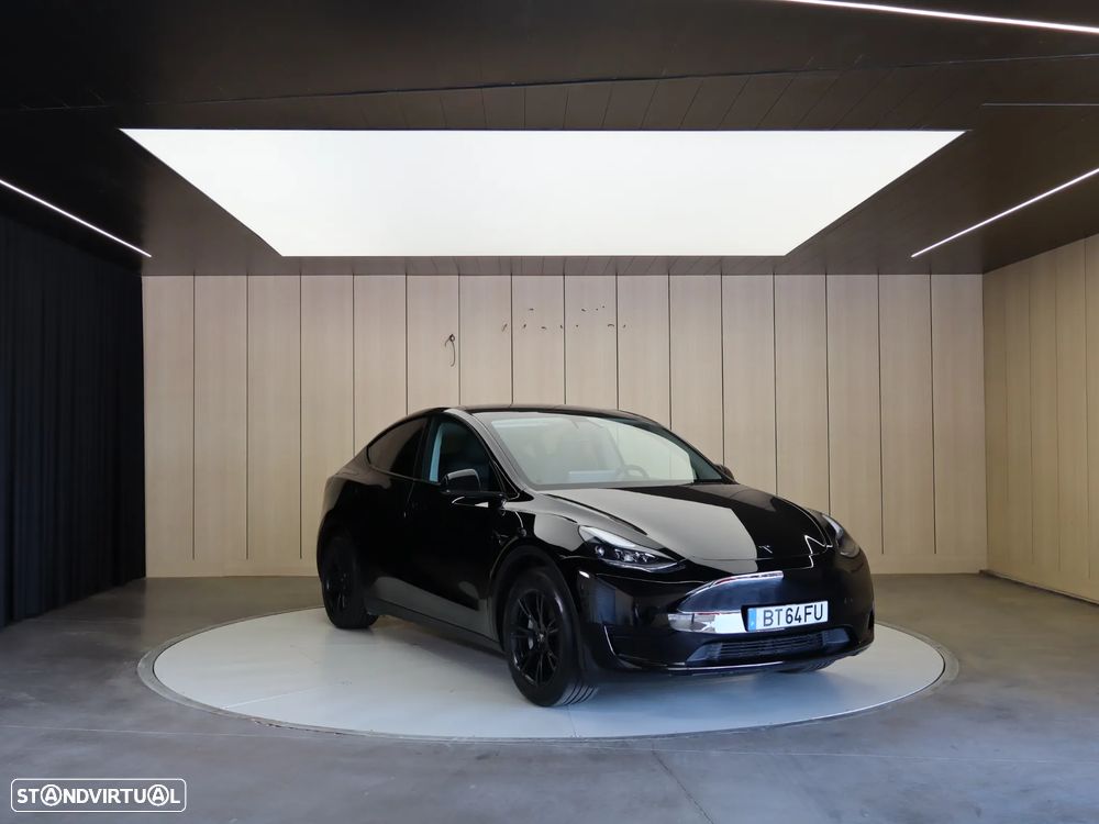 Tesla Model Y RWD - 8