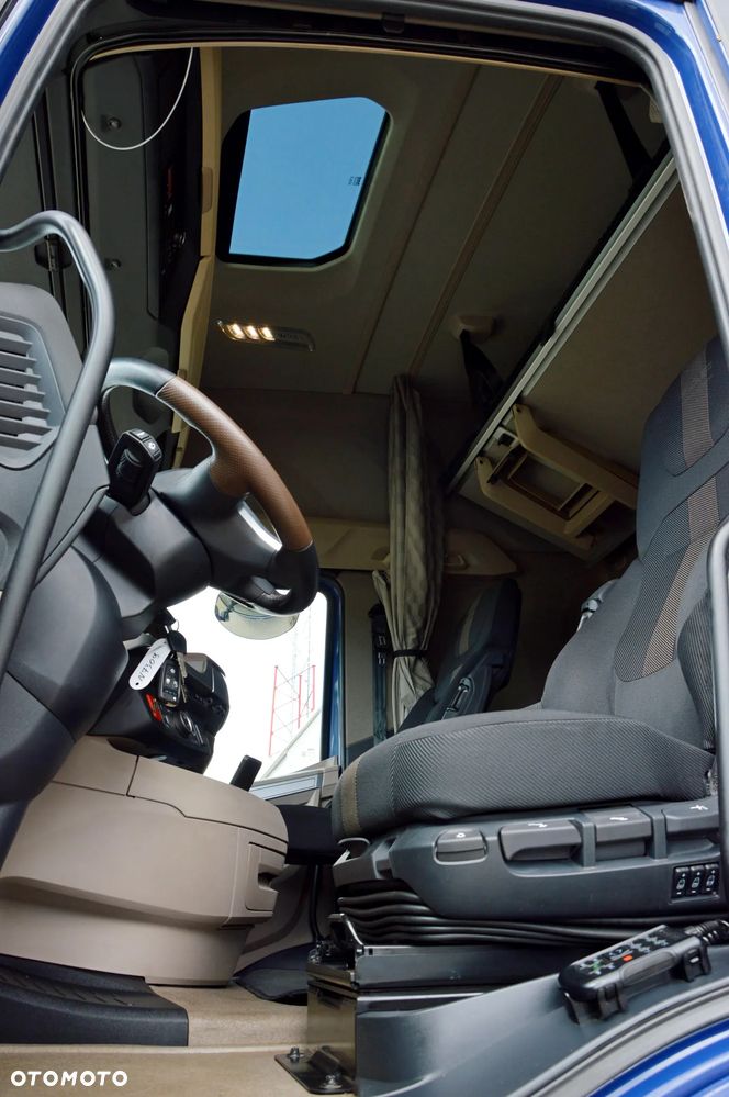 DAF XG+ 530 / ZF INTARDER / SALONKA / KLIMA POST / FULL LED / ALUFELGI / KONTRAKT - 26