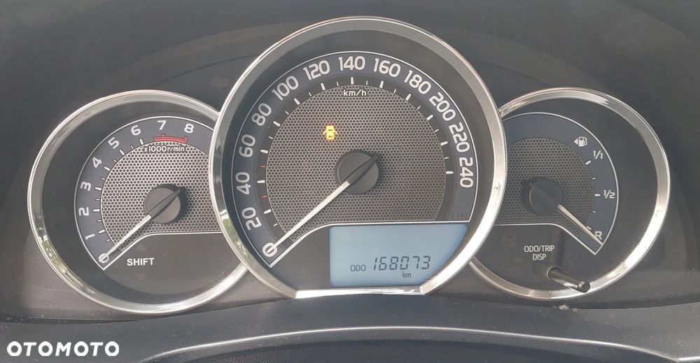 Toyota Corolla 1.6 Premium - 9