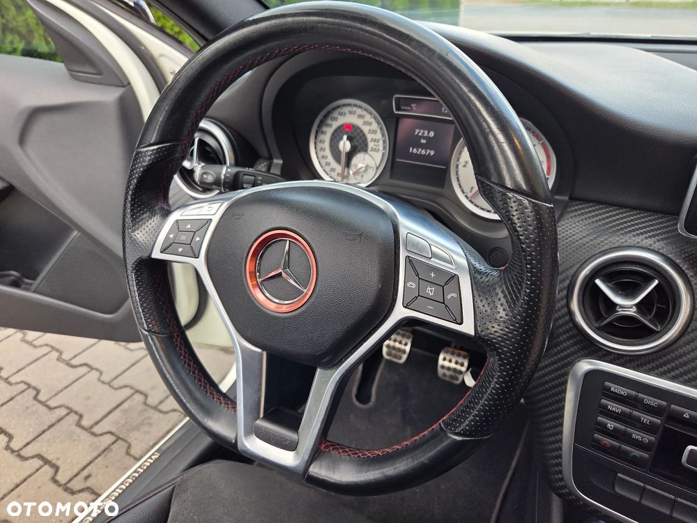 Mercedes-Benz Klasa A 200 CDI (BlueEFFICIENCY) AMG Sport - 16