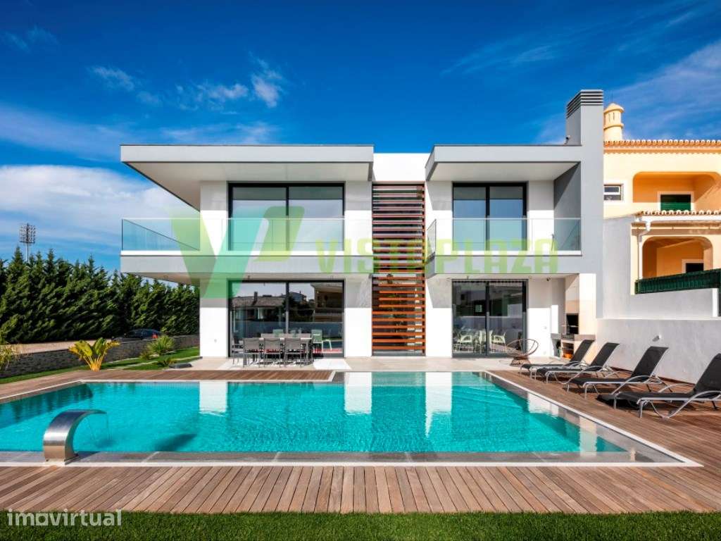 Moradia de Luxo em Ferragudo com Piscina e Proximidade das Lindas P... - Grande imagem: 3/31