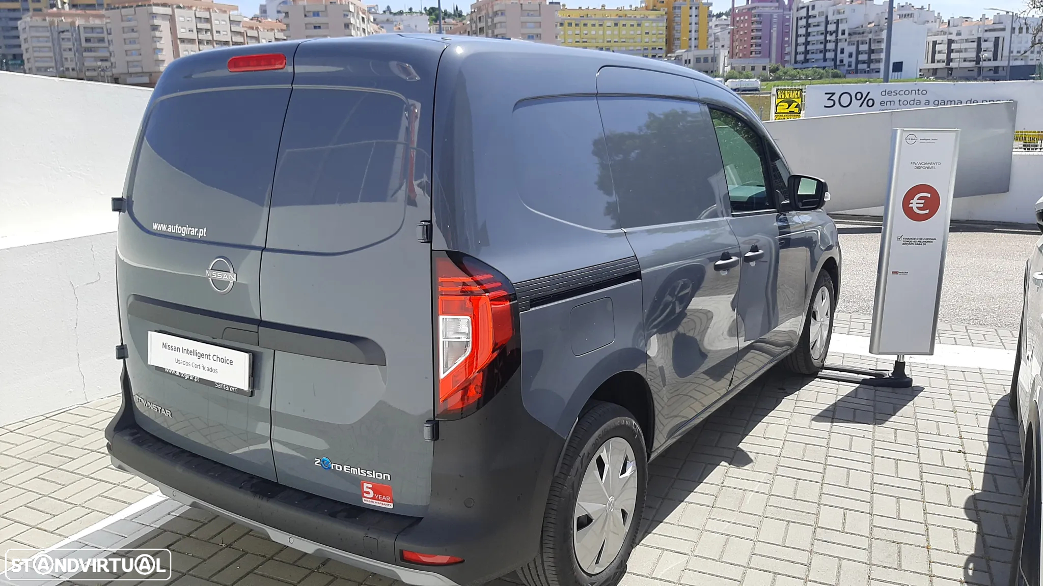 Nissan NISSAN TOWNSTAR 45 KWH 122 CV PROFISSIONAL FURGóN 3P - 5
