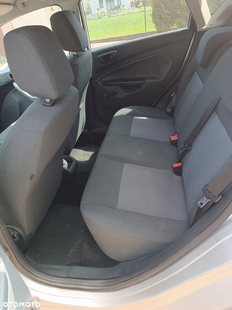 Ford Fiesta - 5