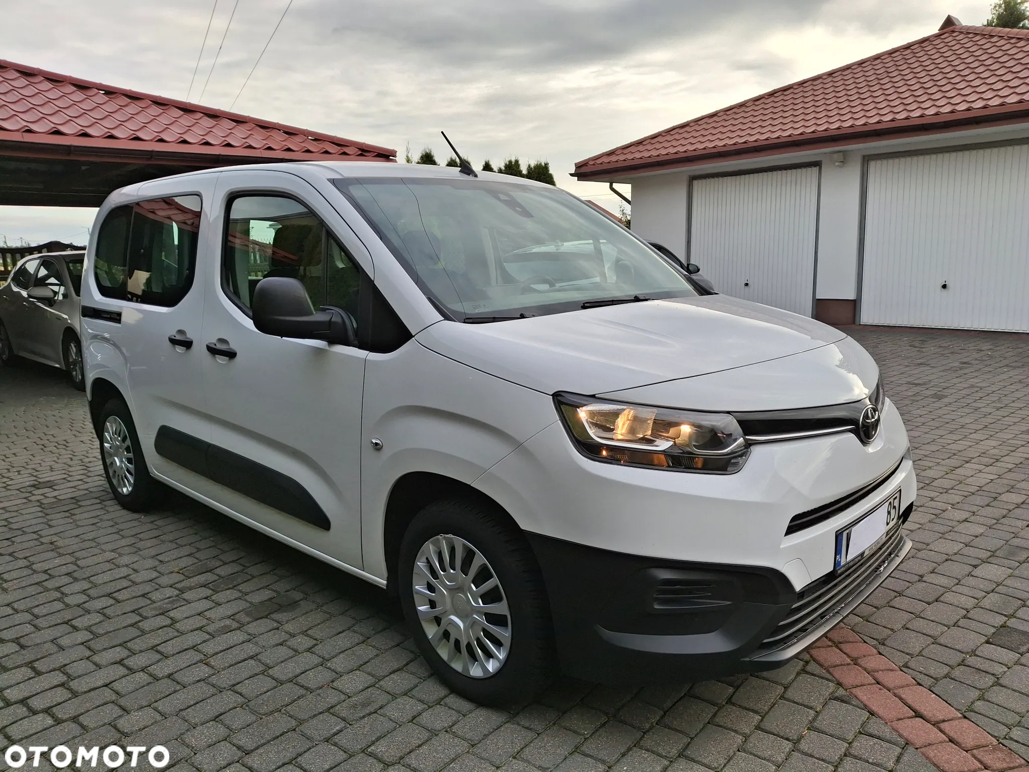 Toyota Proace City Verso 1.5 D-4D Business - 2