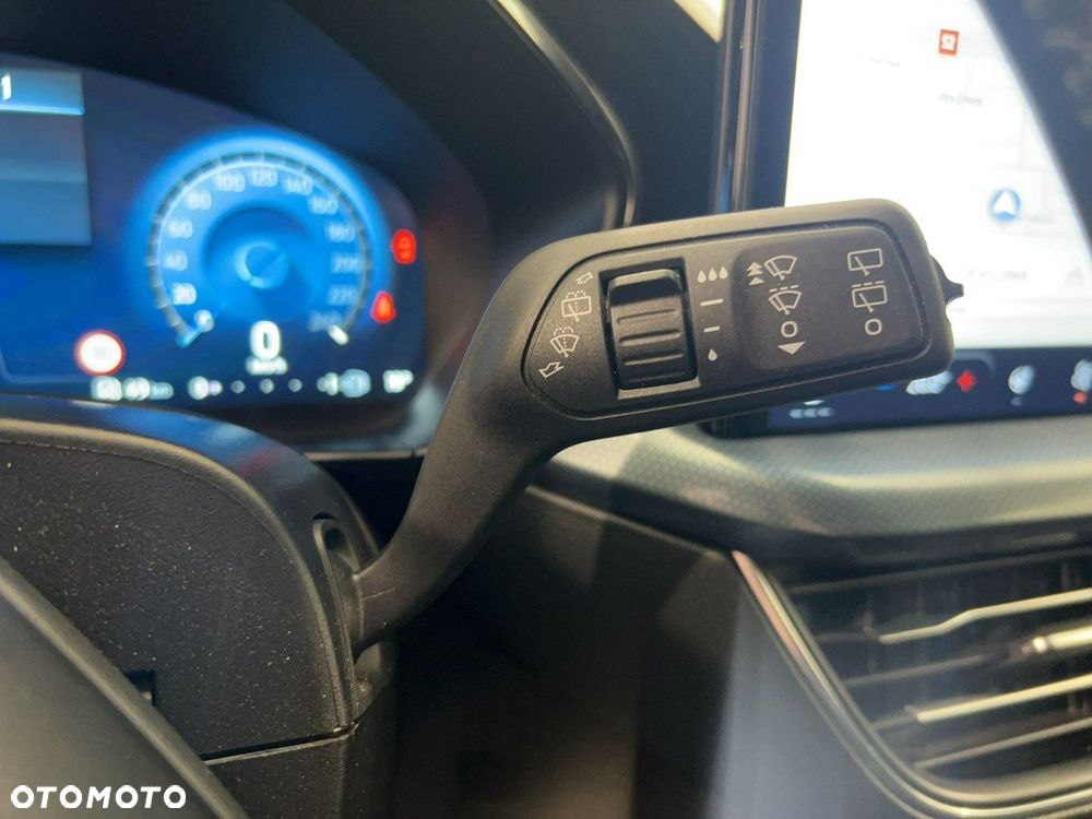 Ford Focus - 24