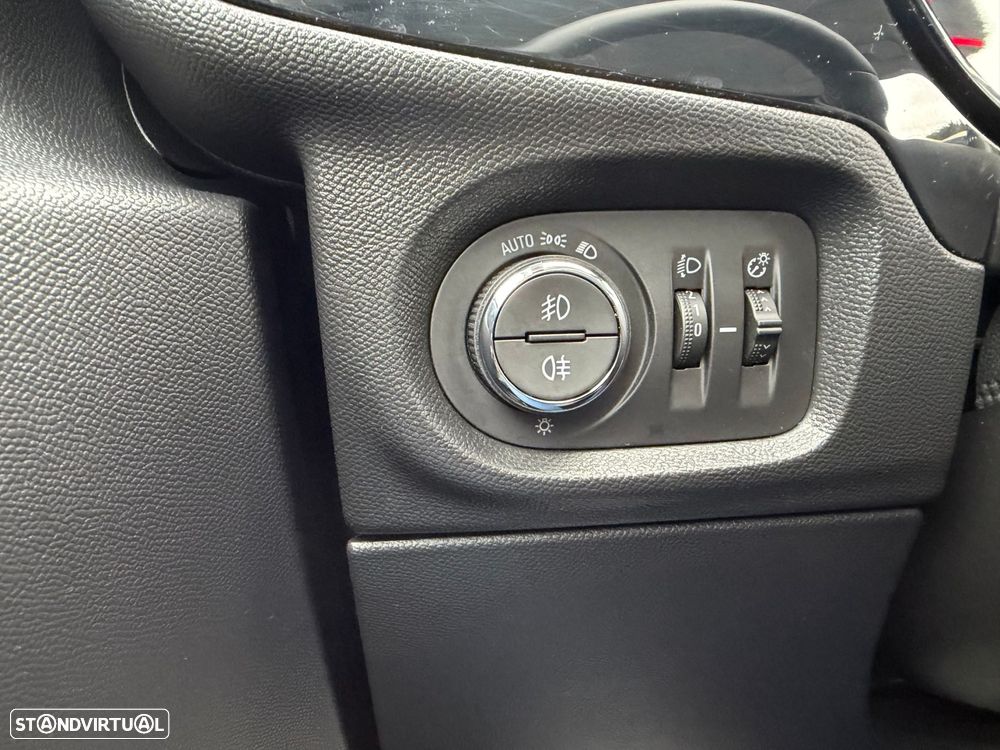 Opel Corsa 1.2 T Edition - 33