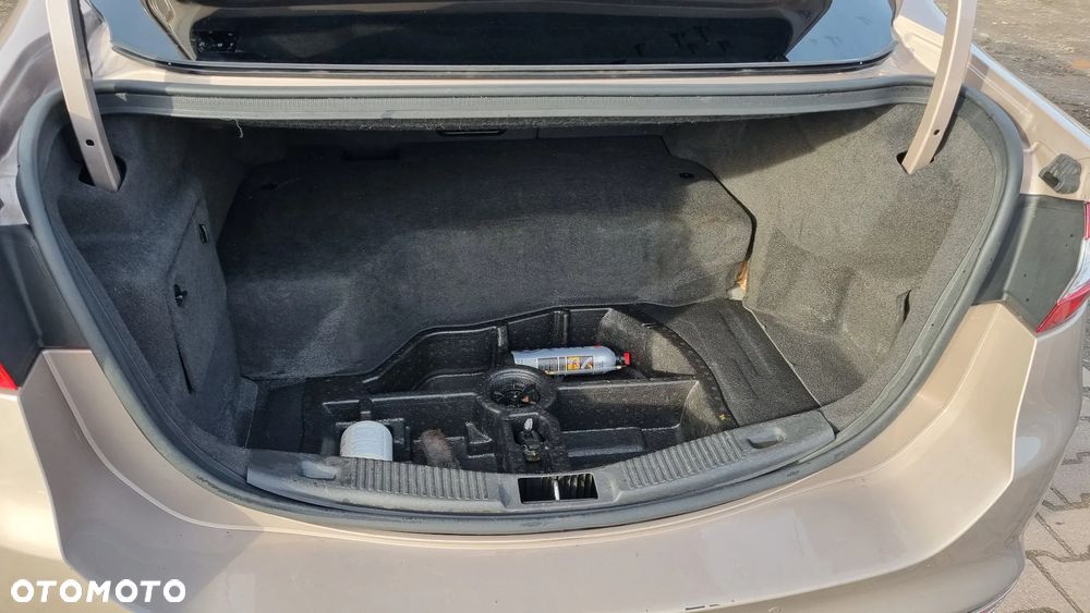 Ford Mondeo 2.0 Start-Stopp CVT Vignale - 18