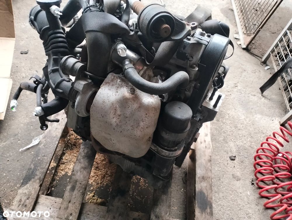 HYUNDAI 1.5 CRDI SILNIK - 2