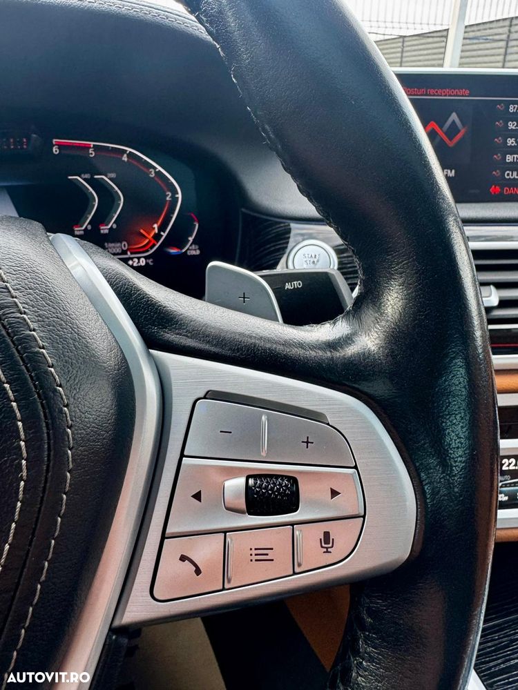 BMW Seria 7 730d xDrive - 35